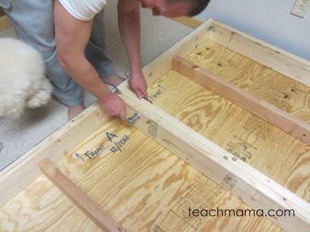 how to build a stage: bottom