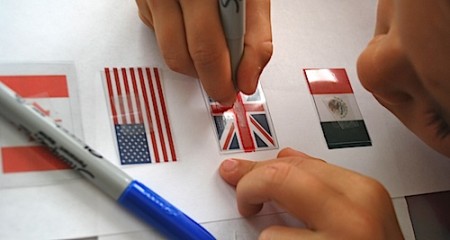 shrinky dink flag bracelet: super-cool patriotic craft