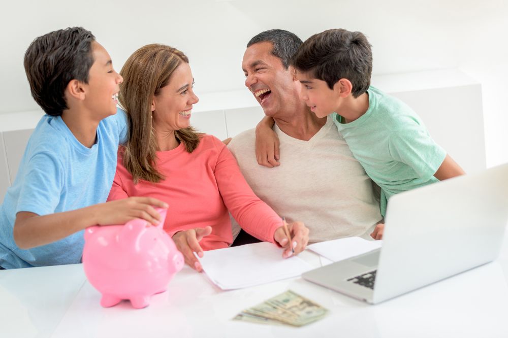 Family Learning Projects That Spark Conversations About Money
