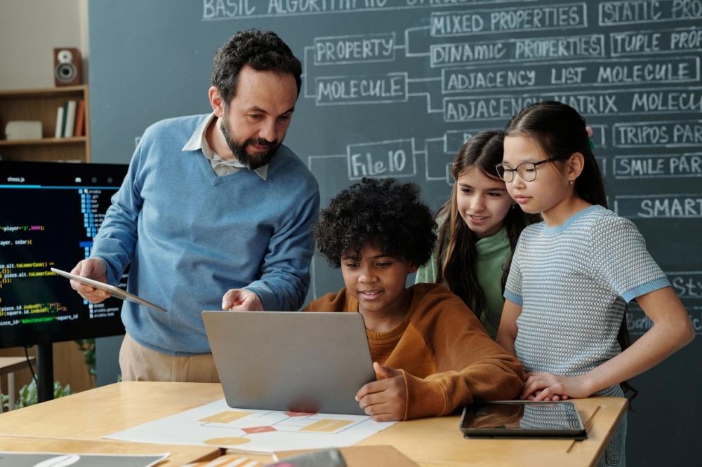 How Technology is Reshaping the Rules of Education