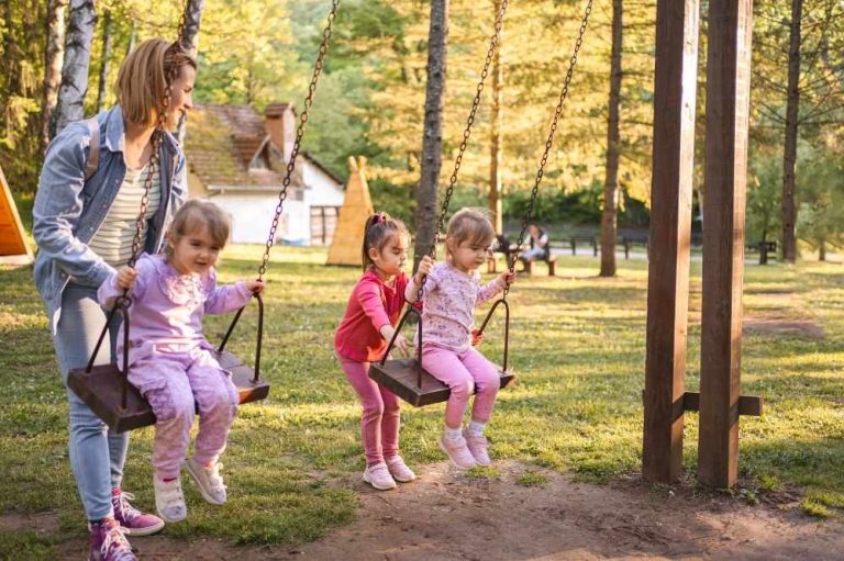 What Should Parents Know Before Getting a Backyard Swing Set