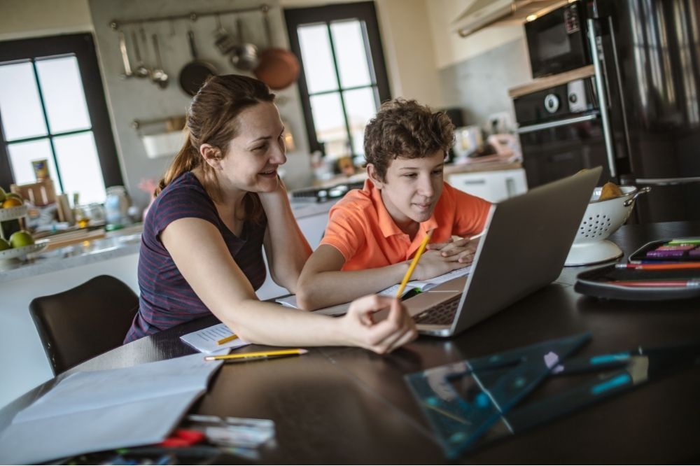 How to Support Kids During Homeschooling