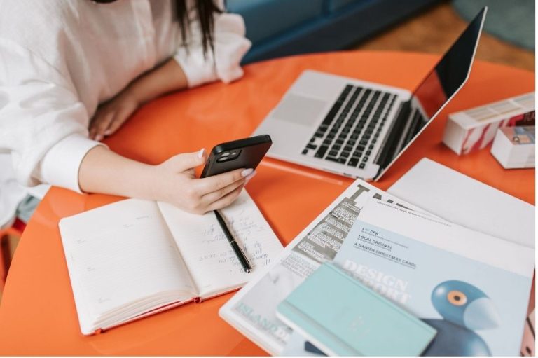 Practical Digital Privacy Tips for Educators and Tutors