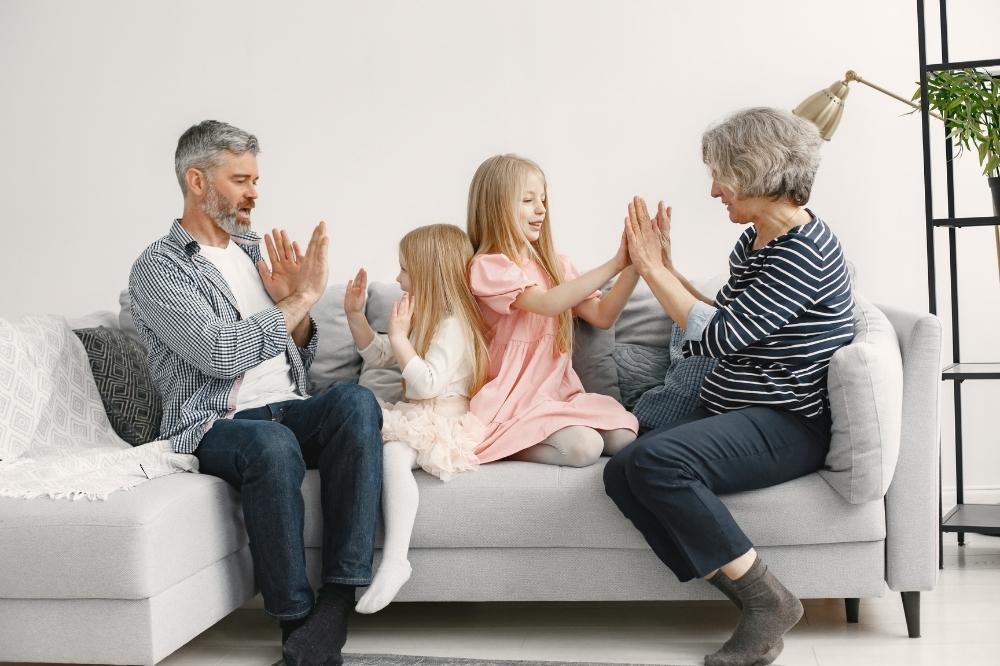Simple Ways to Help Older Loved Ones Feel Comfortable